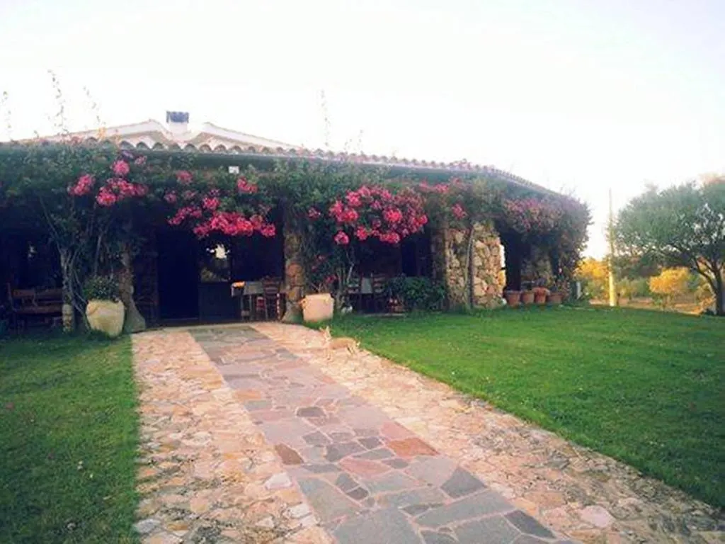 Pensjonat Agriturismo Sarrabus San Priamo Gospodarstwo wiejskie